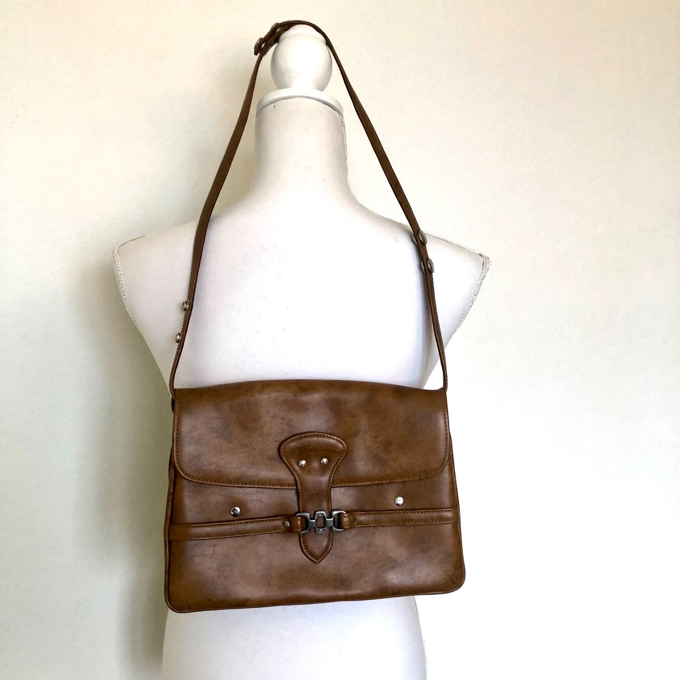 Borse da donna: Vintage Tasche Leder – Usato da Brienz BE venduto da Kokolea84 1