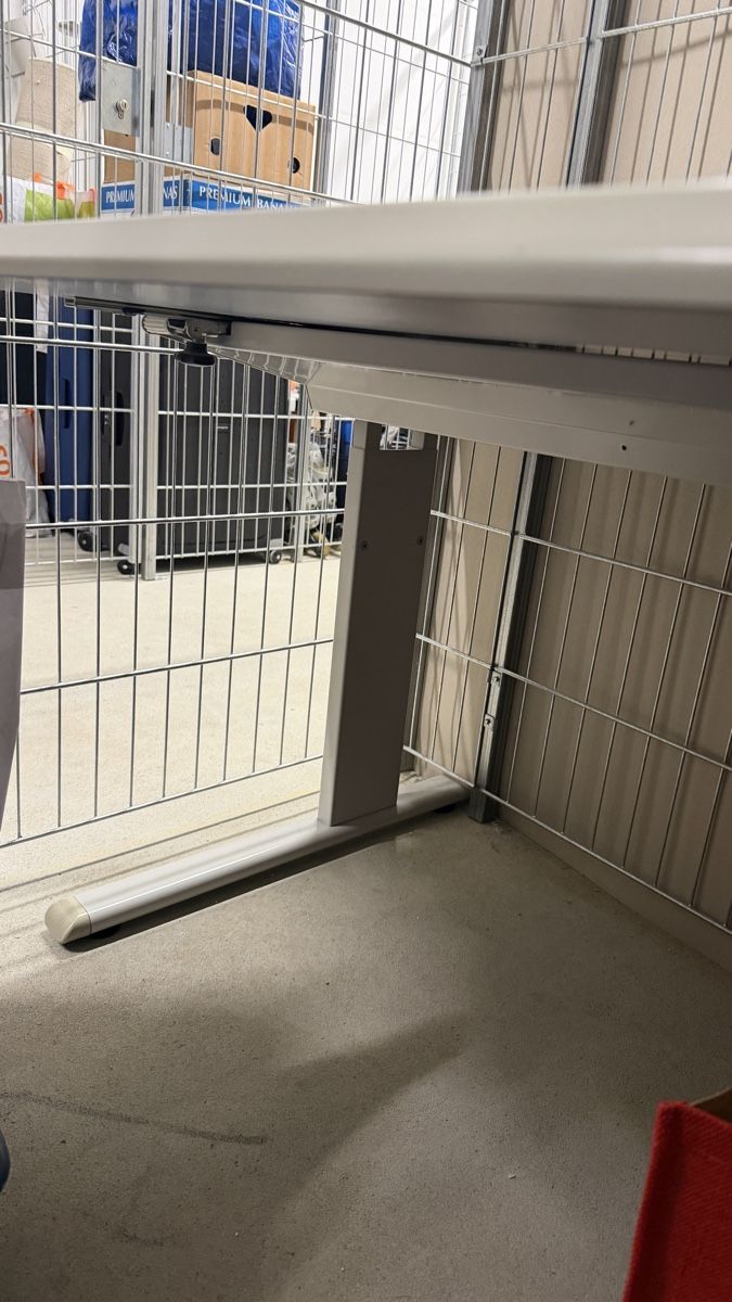 Scrivanie: Büro Tisch – Usato da Niederglatt ZH venduto da Fra95 3
