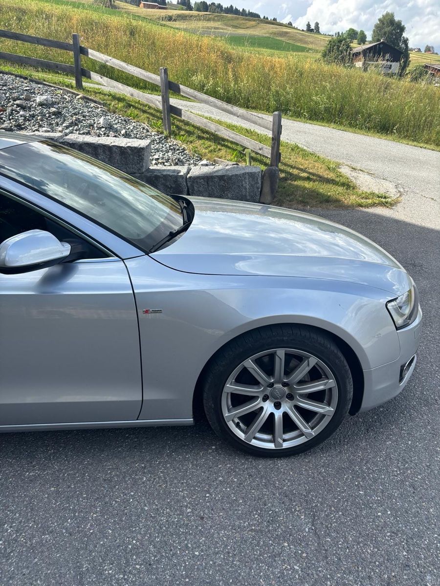Audi Autos: Audi A5 2.0 TFSI Handschalter – Gebraucht aus Präz von dma_ty8v 8
