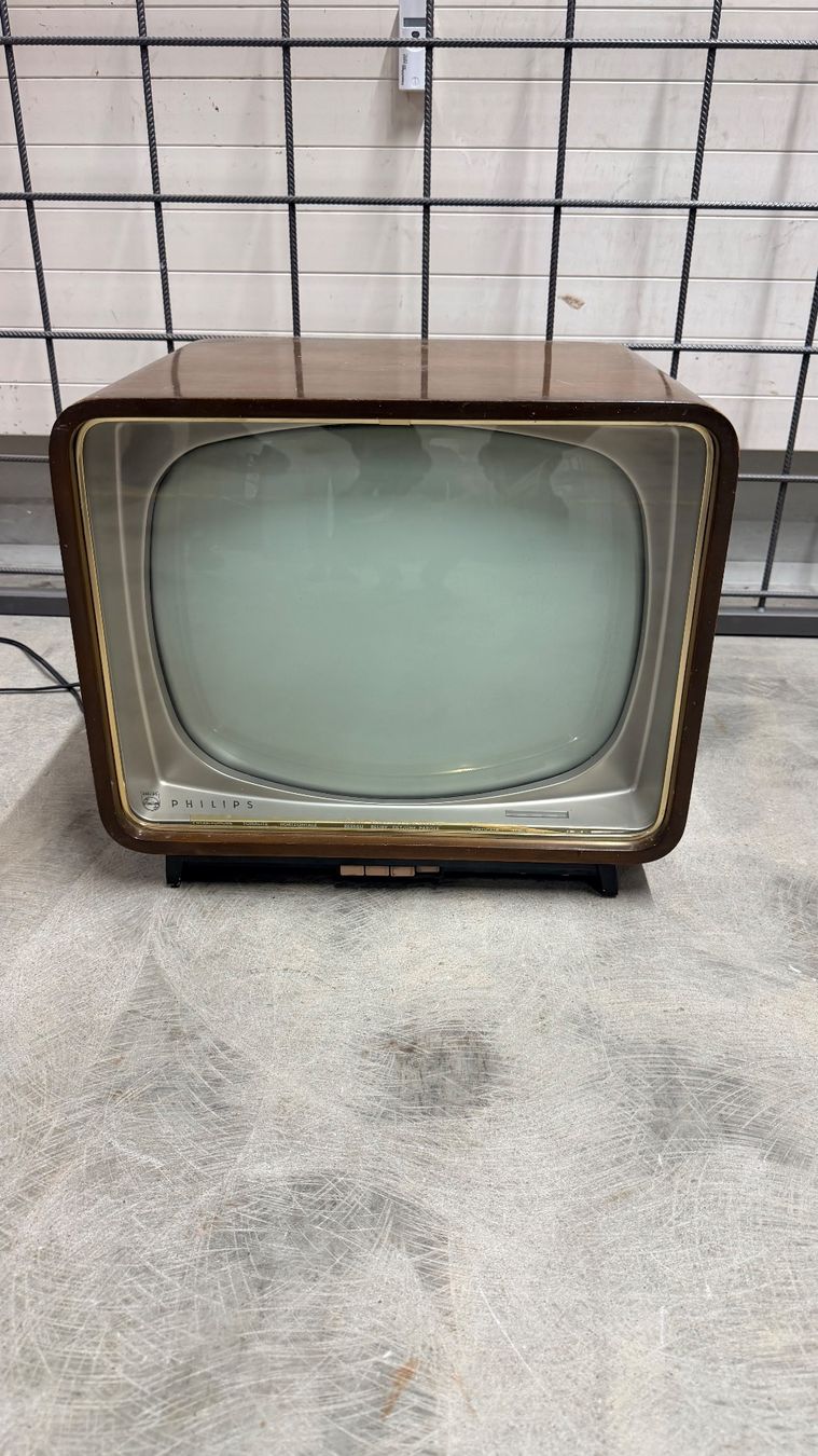 Televisori: Téléviseur vintage Philips – Usato da Biel/Bienne venduto da pvintage