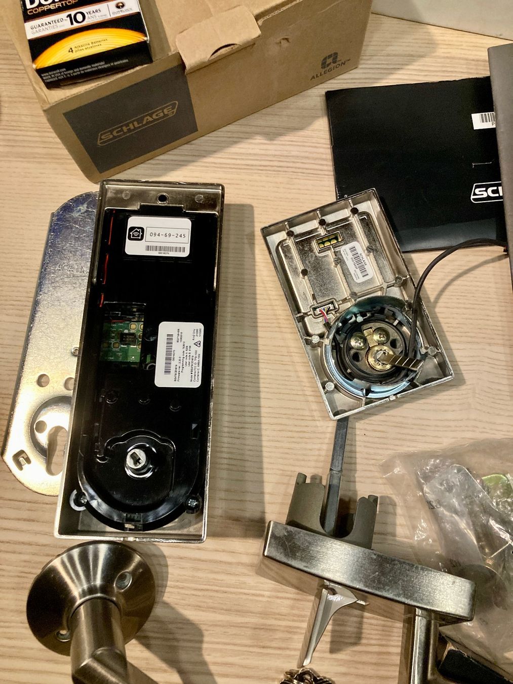 Schlösser: SCHLAGE Sense Smart Lock Schloss Deadbold Homekit – Neu (gemäss Beschreibung) aus Saas-Grund von GarageSaleToday 1