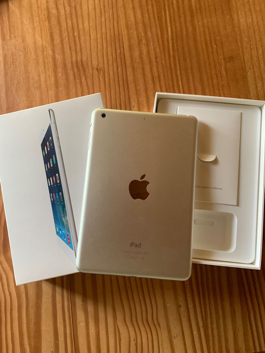 Apple Tablettes PC: Apple iPad mini 2 64GB – D'occasion à Flaach par Rosatipi 1