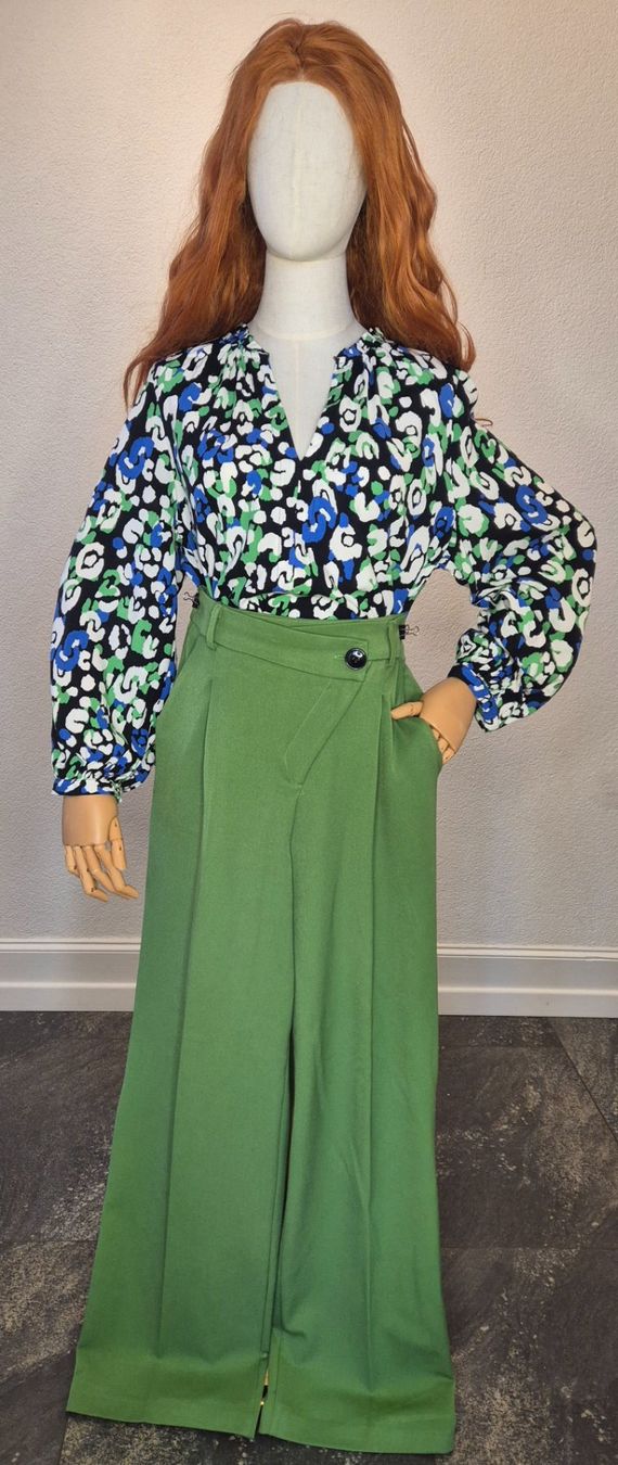 Completi & Tailleur: Set – Usato da Leissigen venduto da ali_k9v8 2