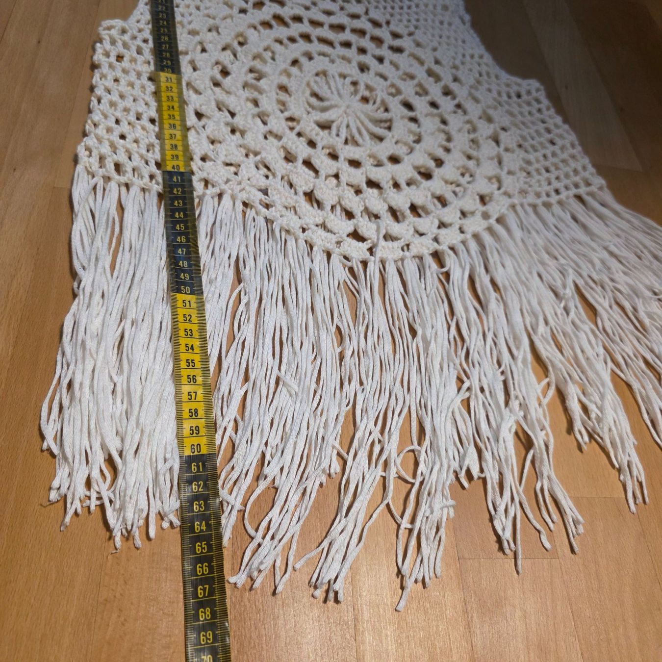 Top: Boho Häkeltop Creme Fransen M  Sommer – Usato da Wald ZH venduto da CapLux 6