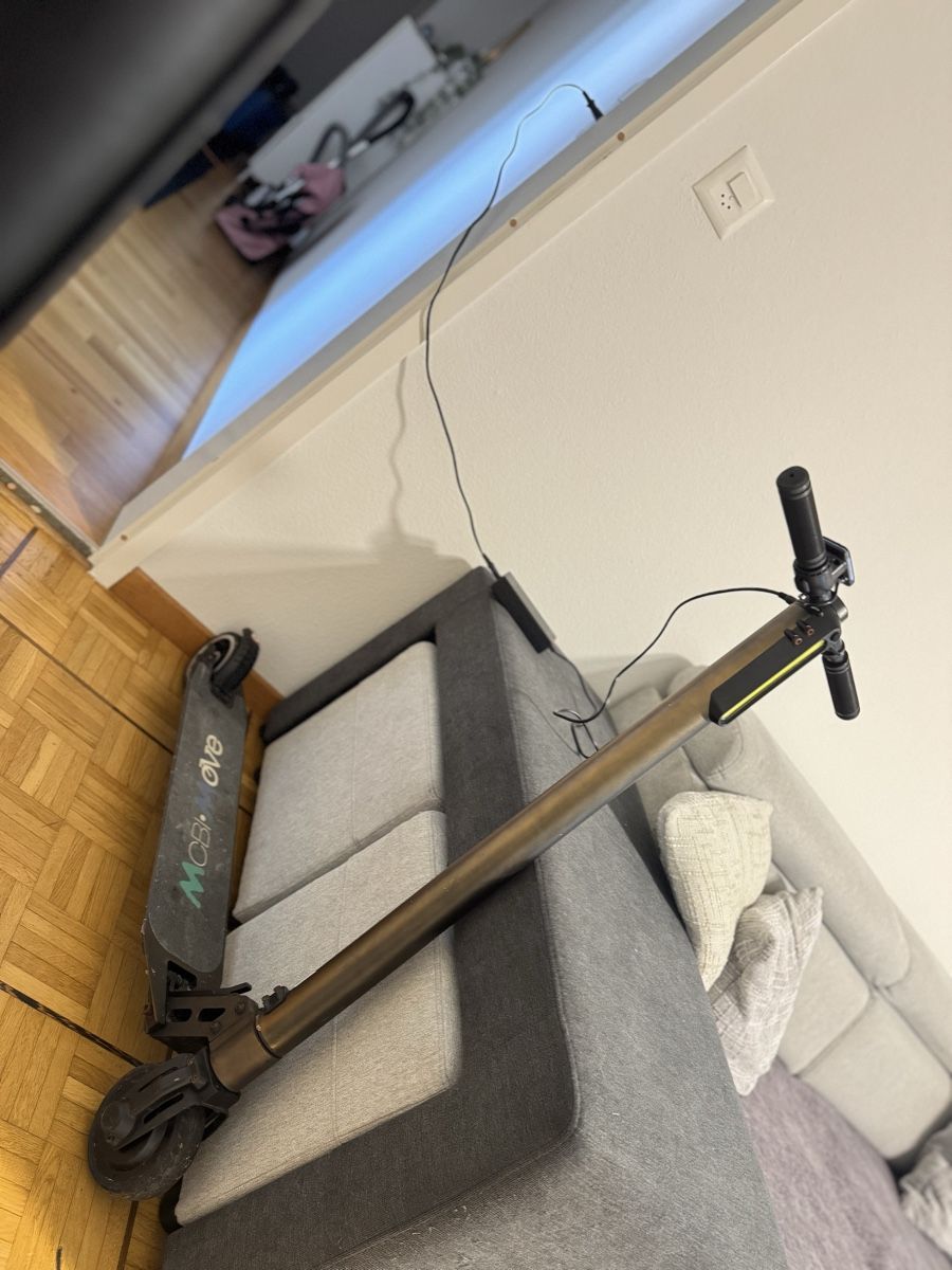 Kickboard: E Scooter  – Difettoso da Winterthur venduto da mevludin.zumberi 2