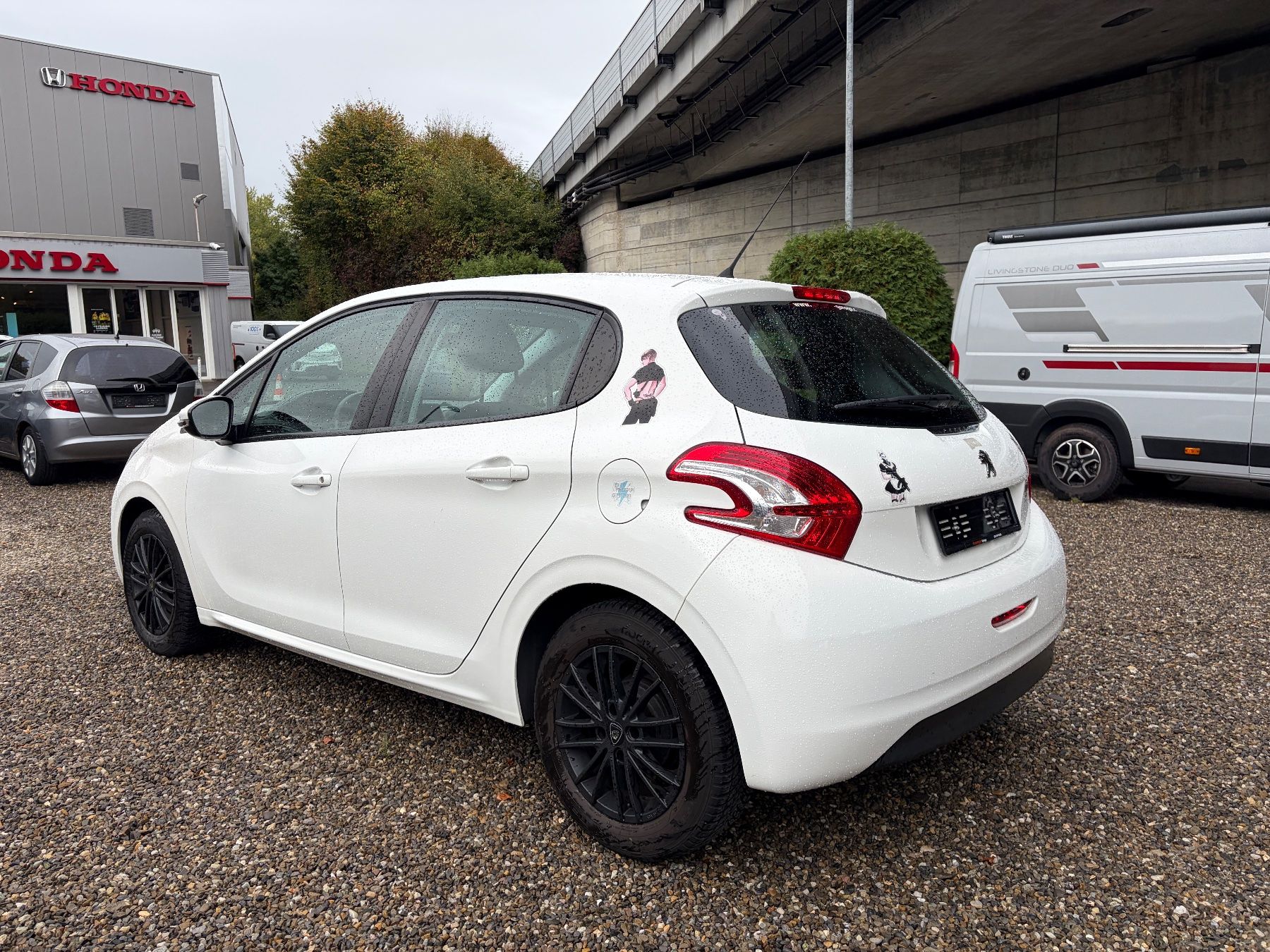 Peugeot Autos: Peugeot 208 1.2 PureTech Access – Gebraucht aus Bern von Garage-Blunier-AG 2