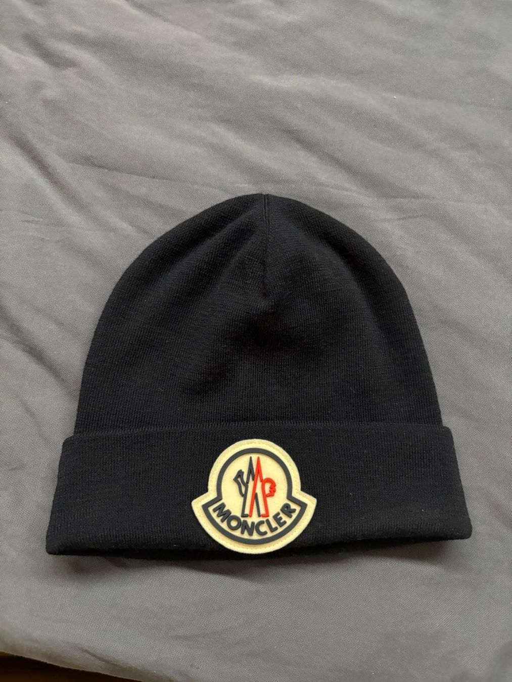 Copricapi, berretti & cappellini: Moncler Beanie – Nuovo (secondo la descrizione) da Stettlen venduto da jas_m8ld