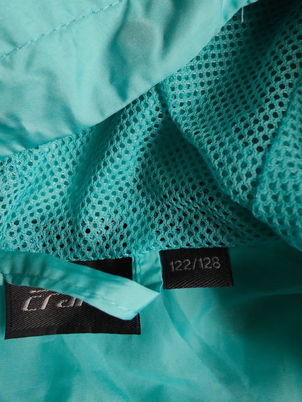 Giacche & Cappotti: Regenjacke mit Kapuze Gr. 122/128 – Usato da Kirchleerau venduto da hop82 2