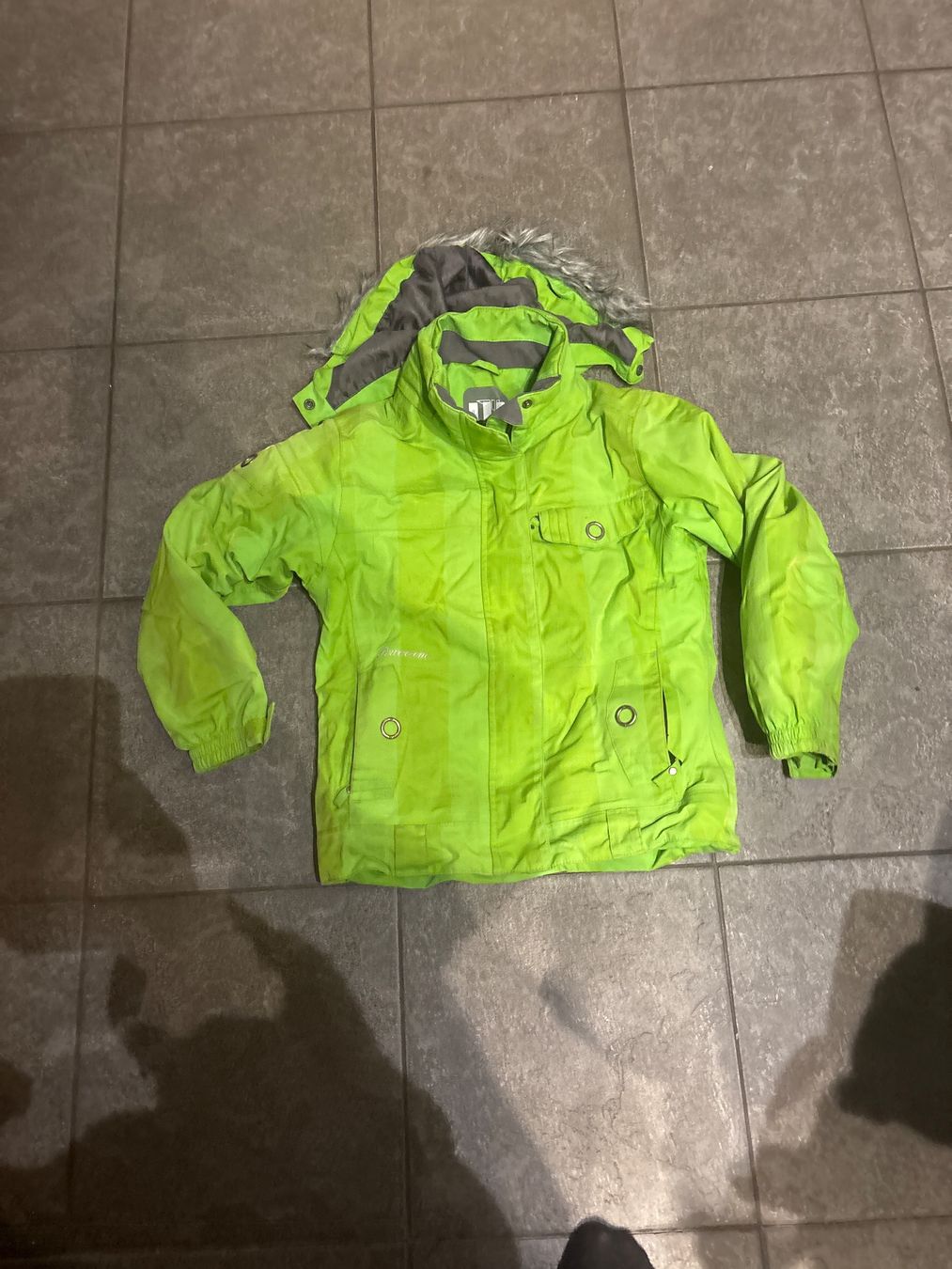 Giacche & Cappotti: Grüne Winterjacke Powerzone Gr. 140 – Usato da Andwil SG venduto da schmei