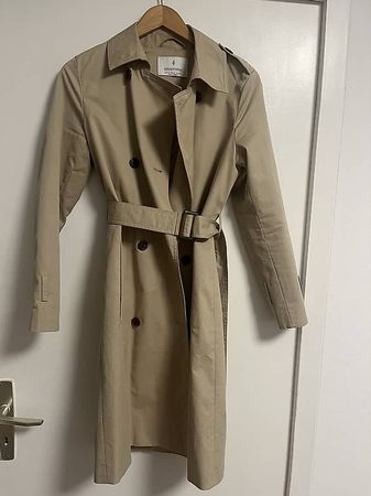 Trenchcoat Stradivarius