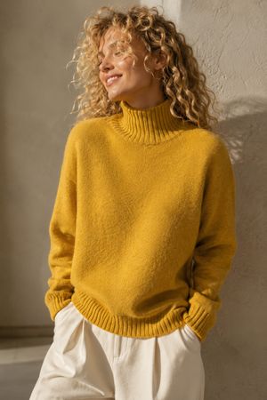 Warmer & cooler Pullover aus 100% Wolle eher Gr.S-M NEU