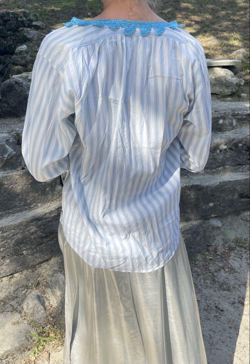 Armani Chemisiers: Armani Camicia cotone azzurro-tgM-chic per autunno – Neuf (Voir description) à Gordevio par LanaZimm 2