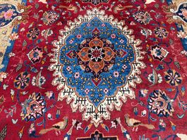 Einzigartiger Signierter Mashad 340*240 cm Perserteppich