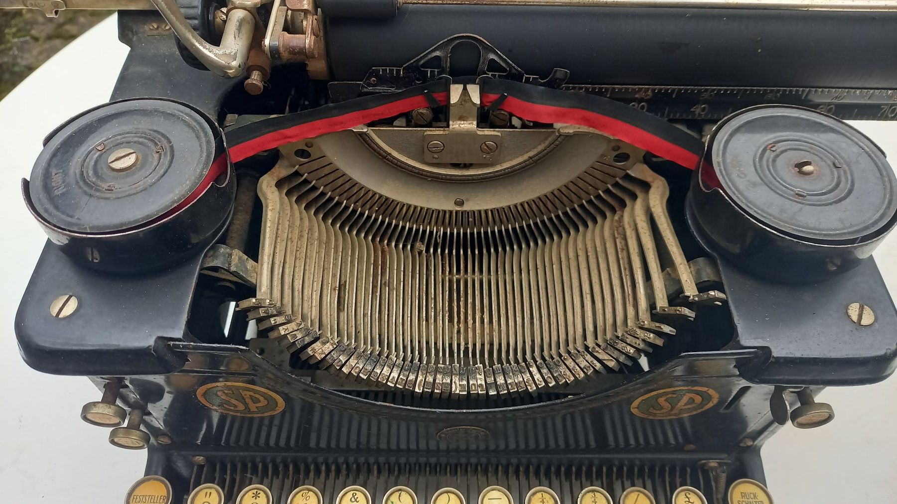 Macchine da scrivere: Schreibmaschine Smith Premier – Usato da Thun venduto da Erti5 4