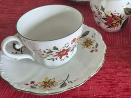 Tasses service à café porcelaine ancienne Seltmann C35