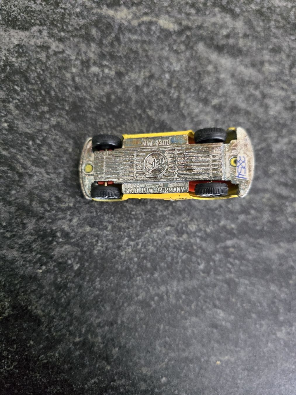 Siku Voitures modèles: Siku VW Käfer 1300 ADAC Einsatzfahrzeug – D'occasion à Weiach par KissGearSwiss96 5