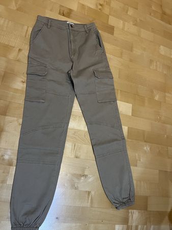 Coole Cargo-Hose von Tally Weijl, Grösse 34, neu!