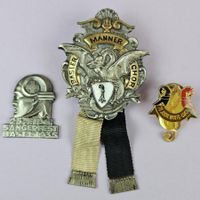 3x Plakette/Pin/etc. - Musik/Gesang Basel (+/- 1935*) Antik!