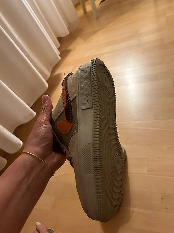 Scarpe da donna: Nike snekers Neu  – Usato da Zürich venduto da ram_9k9v 3