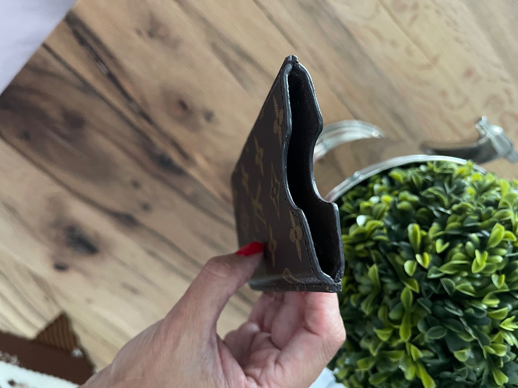 Louis Vuitton Altro in  Abbigliamento & Accessori: LOUIS VUITTON Smartphone Etui – Usato da Winkel venduto da Luxtime 5