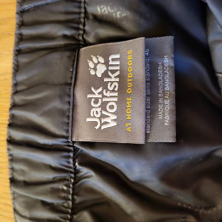Jupes: Jack Wolfkins Rock – Neuf avec emballage d'origine à Winterthur par Bischu76 3