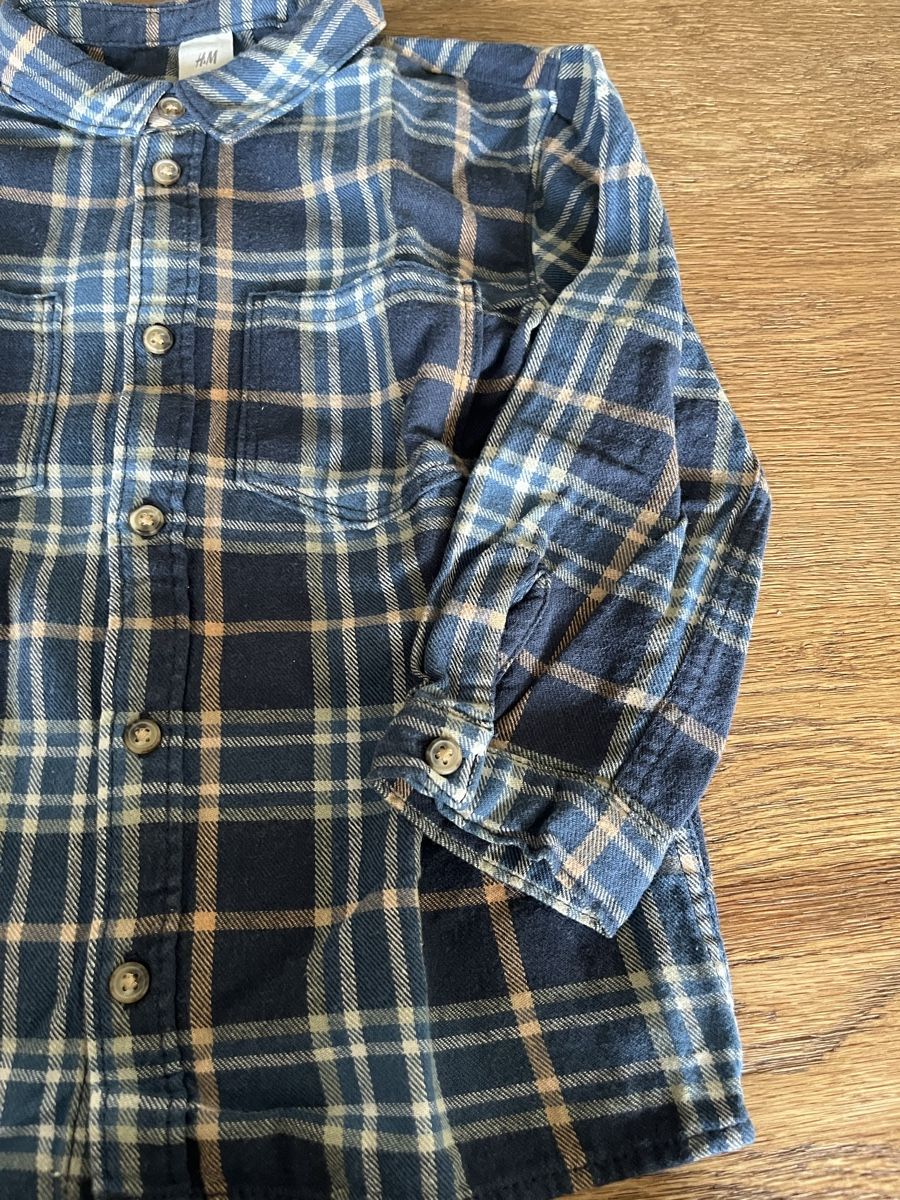 H&M Camicie, T-shirt & Polo: H&M Kinderhemd Neu Gr. 98 – Nuovo (secondo la descrizione) da Zollikerberg venduto da LLV 2