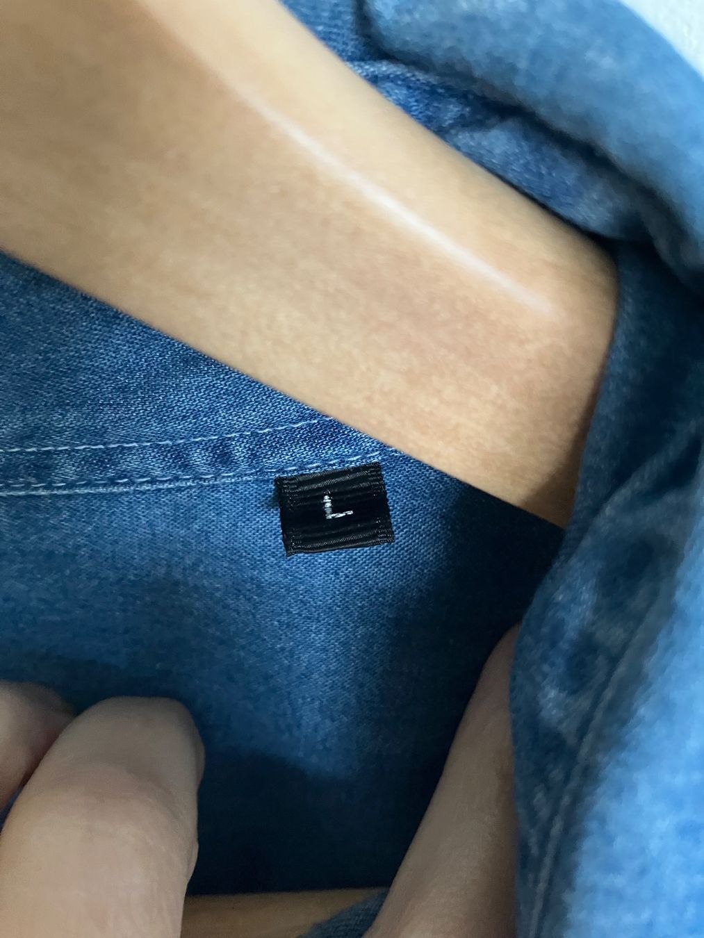 Hugo Boss Camicie: Hugo Boss Denim – Usato da Huttwil venduto da Badi369 1