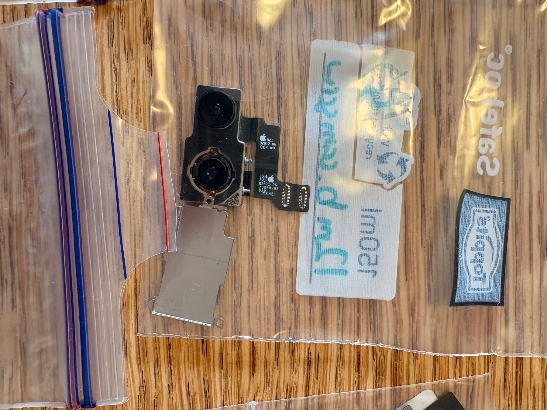 Apple Telefoni cellulari / Smartphones: iPhone 12 Mini Repair Bundle - Kameras, Speaker, Haptic etc – Nuovo (secondo la descrizione) da Zürich venduto da Sushinder 1