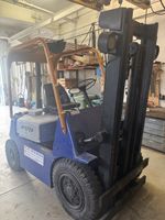 Stapler Diesel Hyster