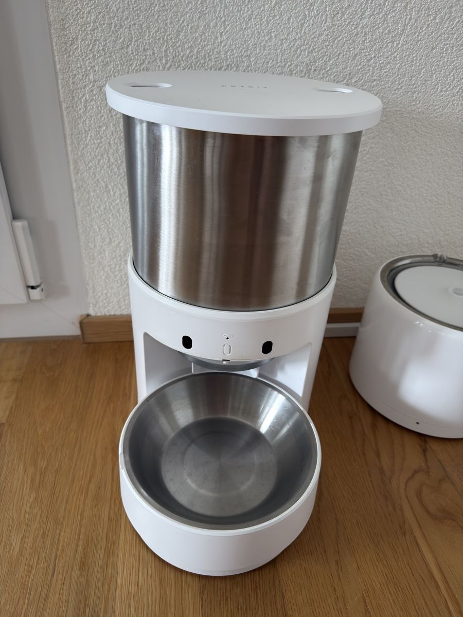 Petkit Mangimi: Petkit Fresh Element 3 Smart Pet Feeder & Petkit Eversweet 3 – Usato da Recherswil venduto da Scity 2