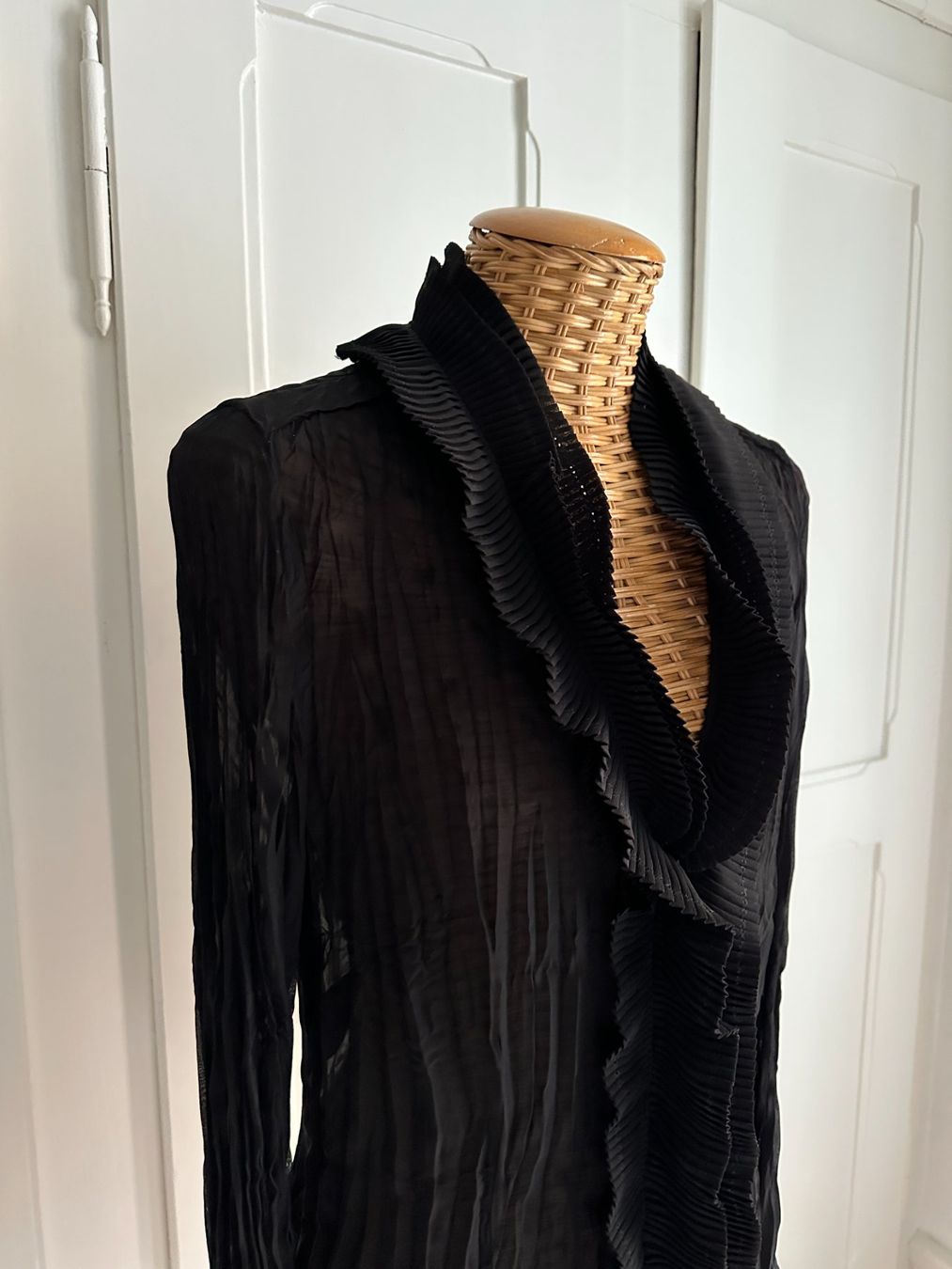 Camicette: APANAGE - Chiffon Bluse schwarz 40 – Usato da Zürich venduto da Diazaio 1