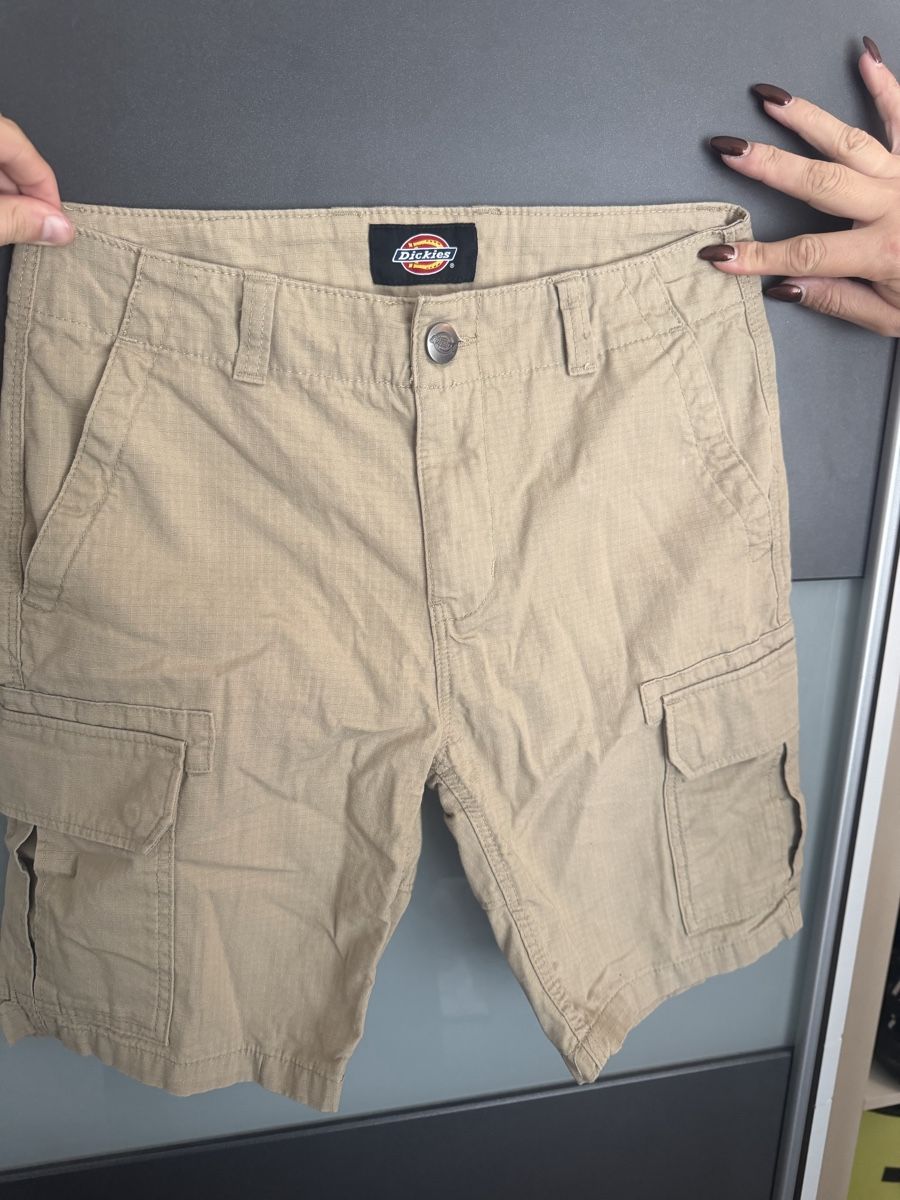 Dickies Hosen: Short Dickies – Gebraucht aus Bulle von Laetitia84