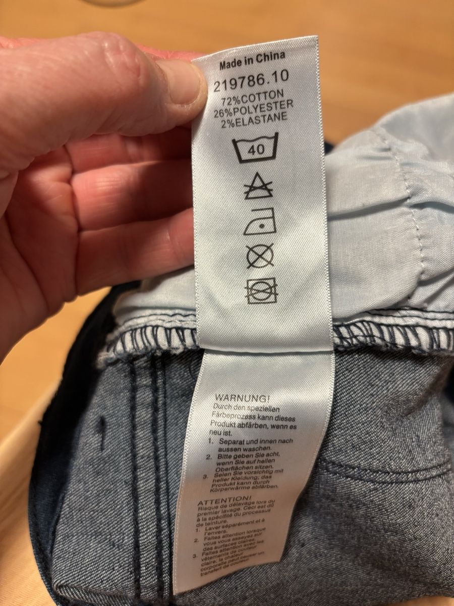 Jeans: Jeans 32 – Gebraucht aus Kesswil von Branca-01 6