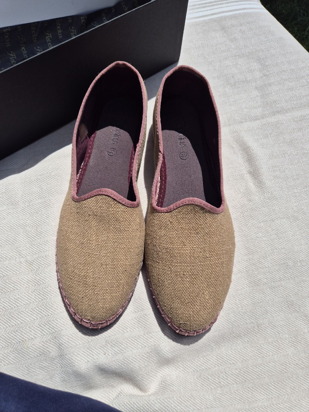 Scarpe da donna: Flabelus Joetta Espadrilles Grösse 40, Neu – Nuovo (secondo la descrizione) da Küsnacht ZH venduto da purkale 2