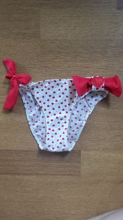 Calzedonia Bikini Hose, Gr.92  rot-weiss mit Herzen❤️