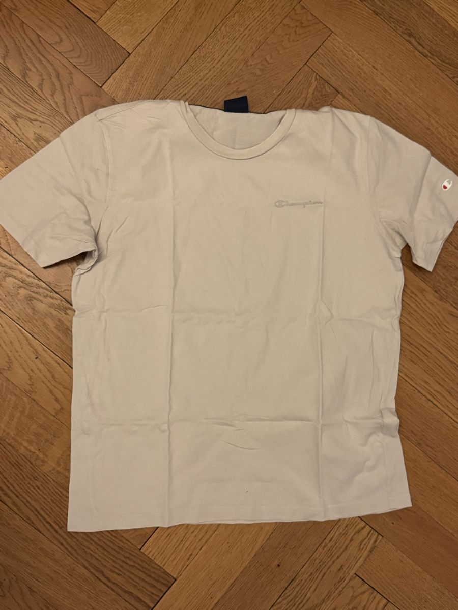 Lotti di vestiti: Lots de T-shirt  – Nuovo (secondo la descrizione) da Genève venduto da pau_nt5g 5