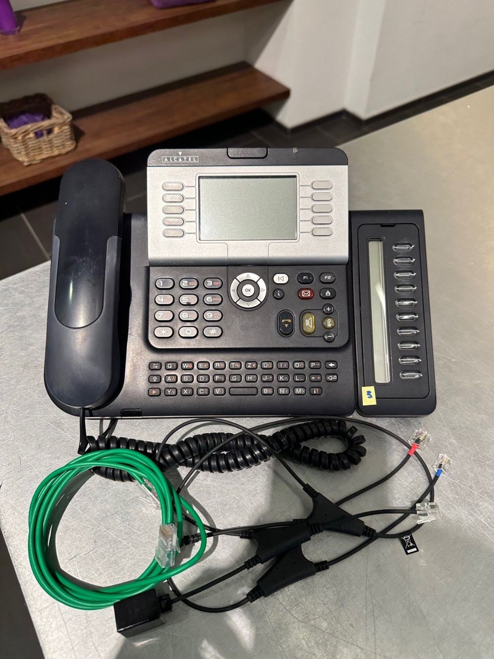 Alcatel Telefoni: Alcatel-Lucent 4039 Digitales Systemtelefon. – Usato da Davos Platz venduto da bongo007