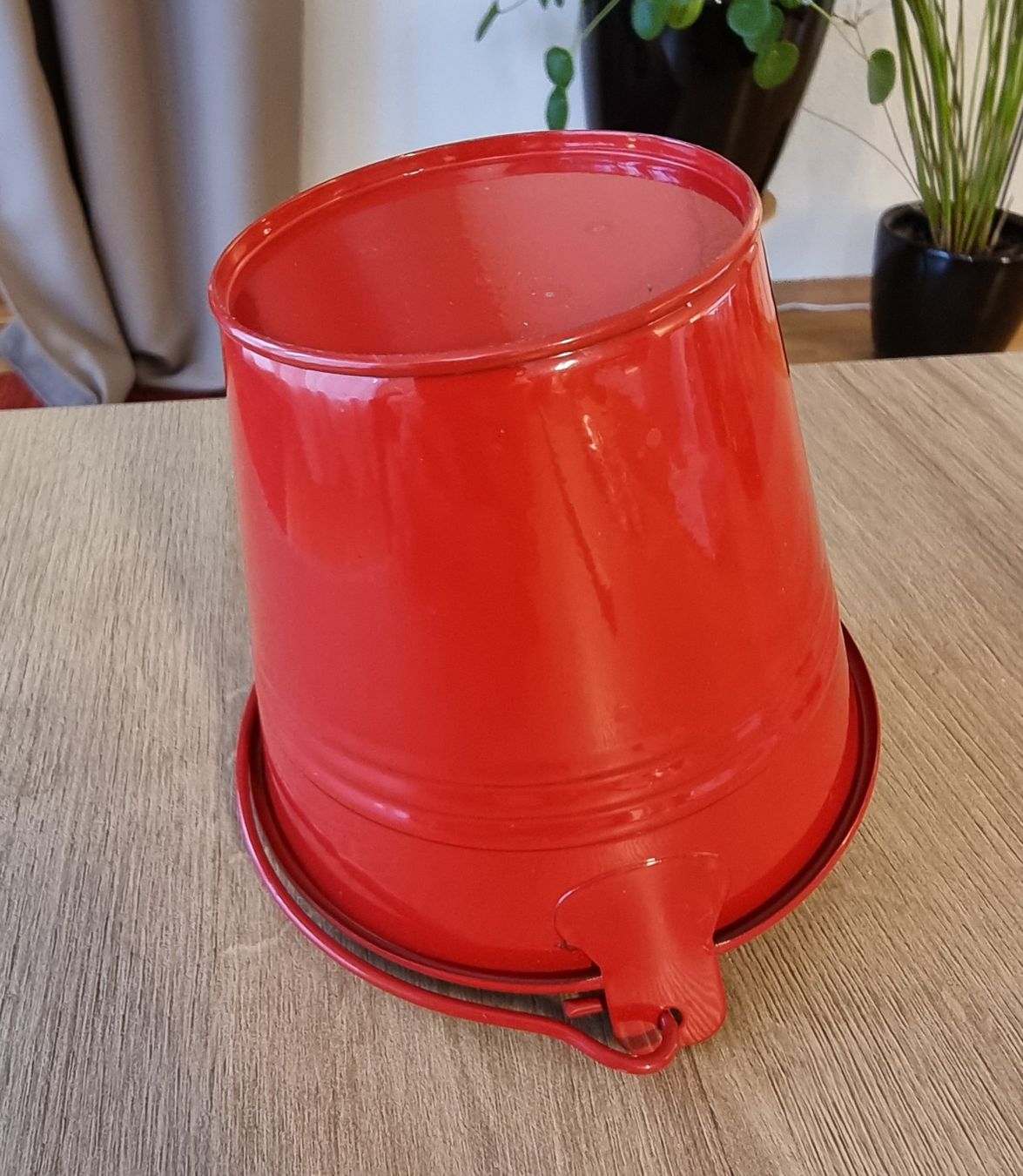 Vasi per fiori: Cache pot métal rouge – Nuovo (secondo la descrizione) da Veyrier venduto da Leilazizou 2