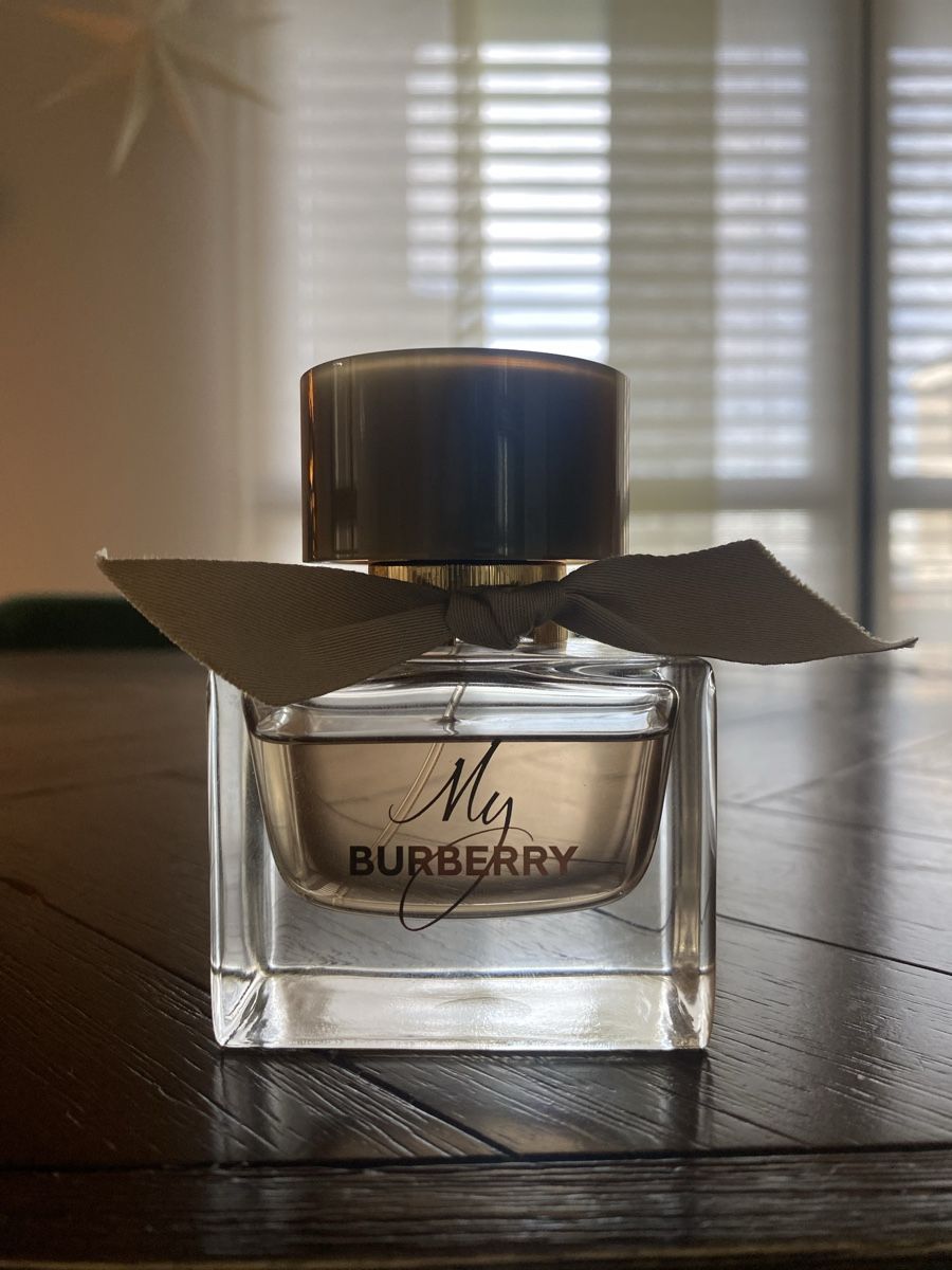 Burberry Parfum & Eau de Toilette: My Burberry EdP, 50 ml – Gebraucht aus Oberlunkhofen von stefaniesofia_