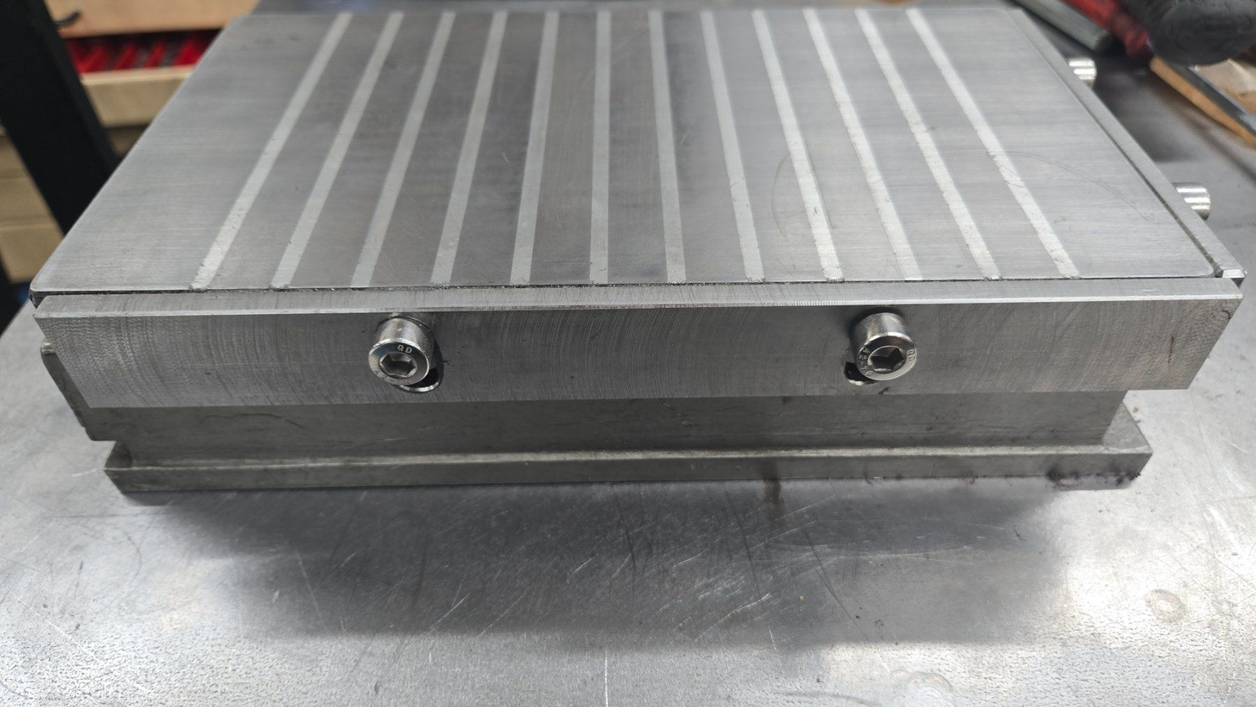 Alle Maschinen: Table/ plateau magnétique permanent – Gebraucht aus Matran von Jc89 1