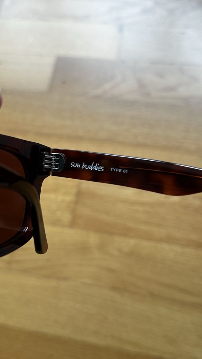Occhiali & Lenti: Sun Buddies Bibi Tortoise Sunglasses. – Usato da Luzern venduto da ida_hv2y 4