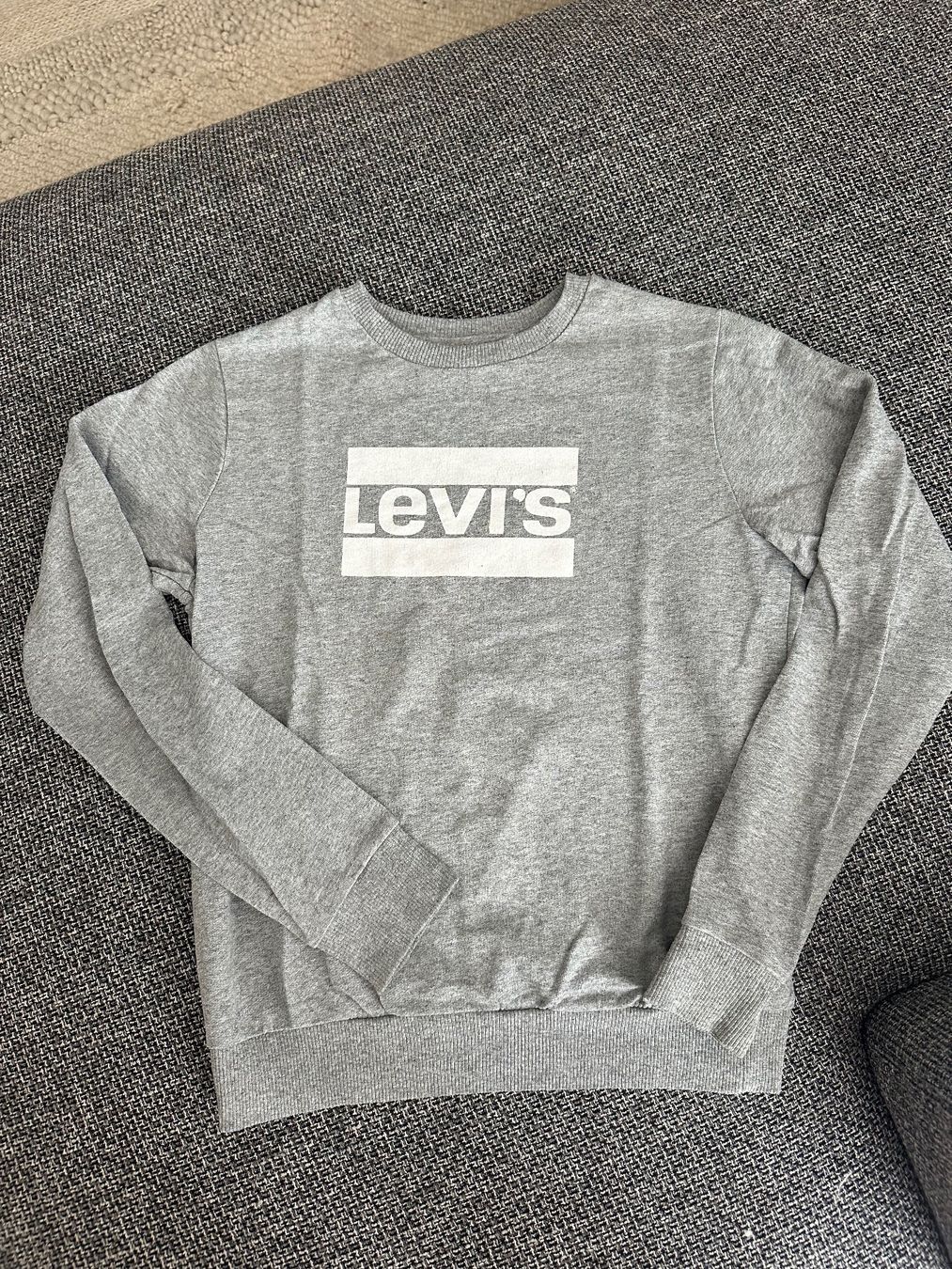 Levi's Maglioni & Felpe: Levis Pullover Gr. 12 Jahre – Usato da Bremgarten AG venduto da Kaktuspalme1204
