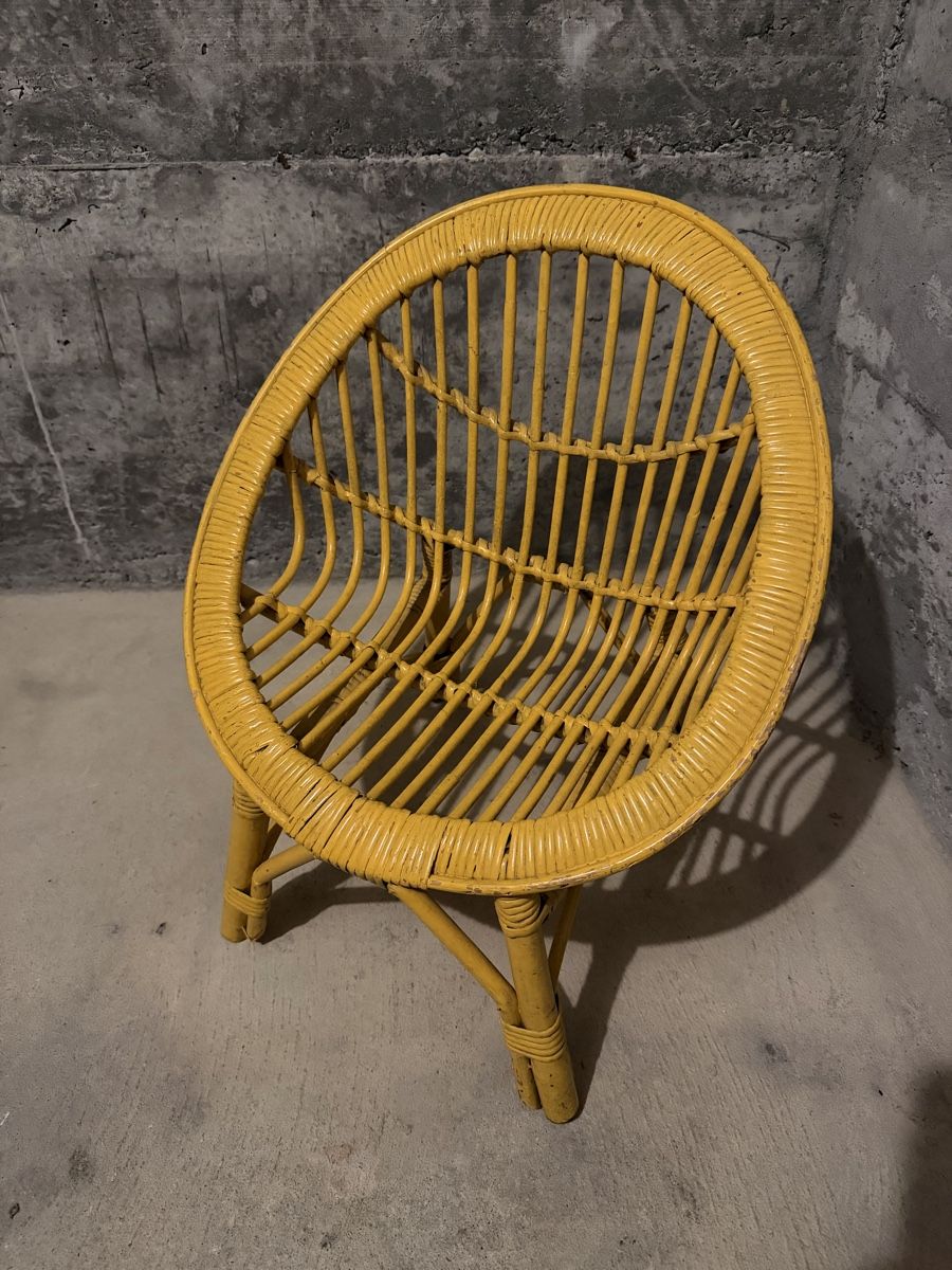 Sedie: Chaise enfant ancienne – Usato da Péry venduto da peaudane