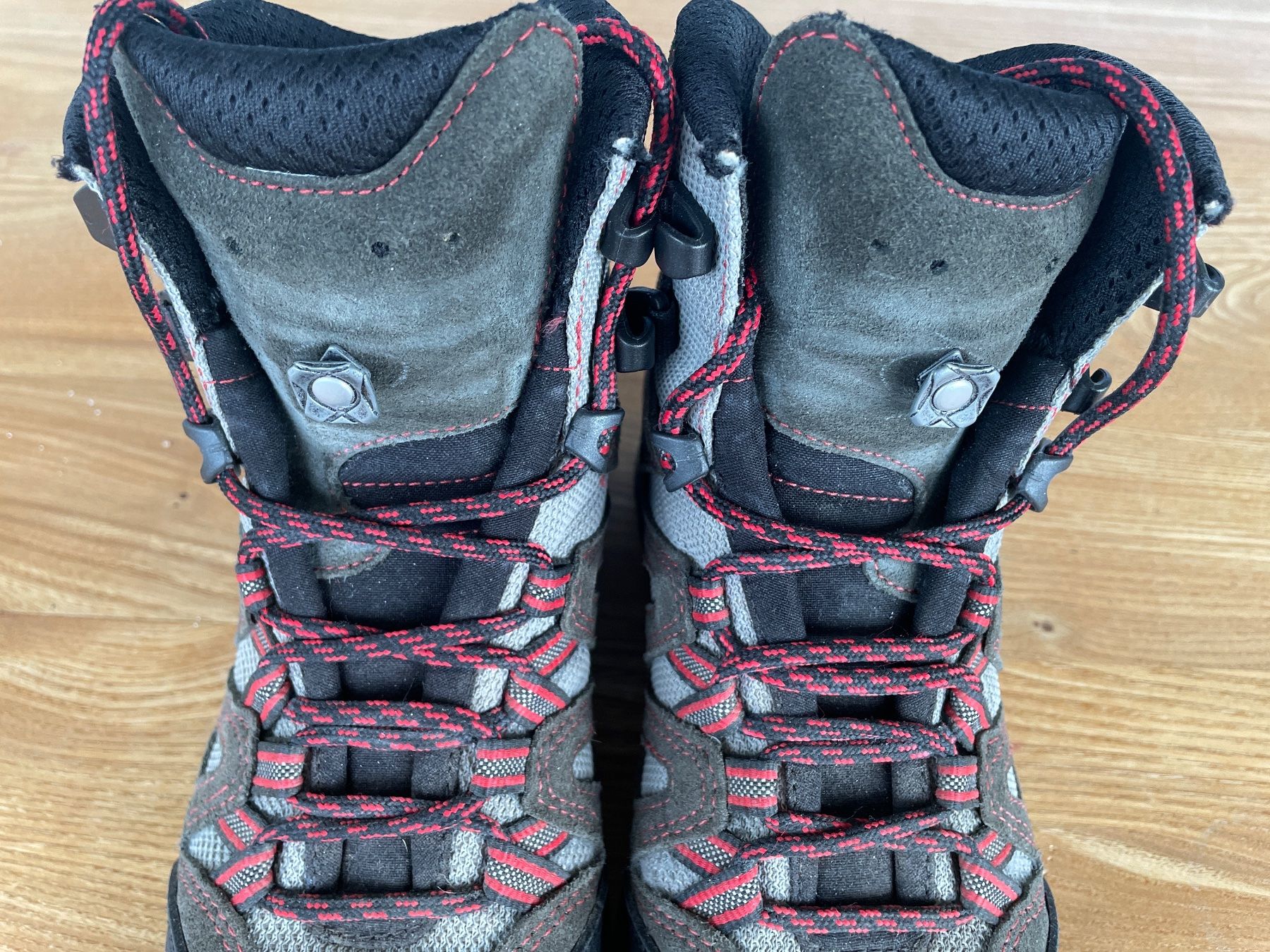 Lowa Scarpe da uomo: LOWA Wanderschuhe SPS – Usato da Zürich venduto da Dmbz 5