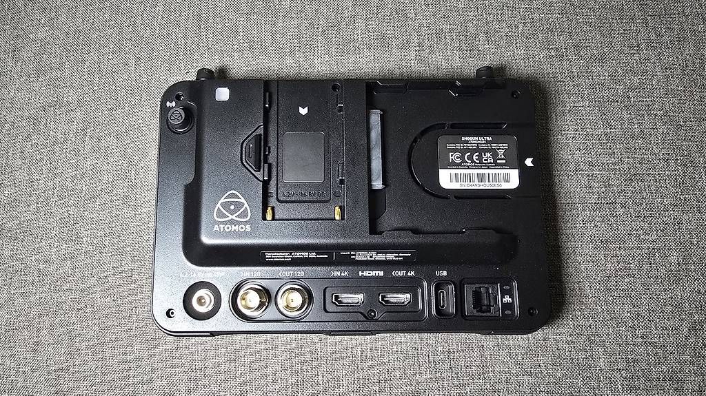 Enregistreurs: Atomos Shogun Ultra 7"  état neuf  – D'occasion à vevey par maelbadavd 3