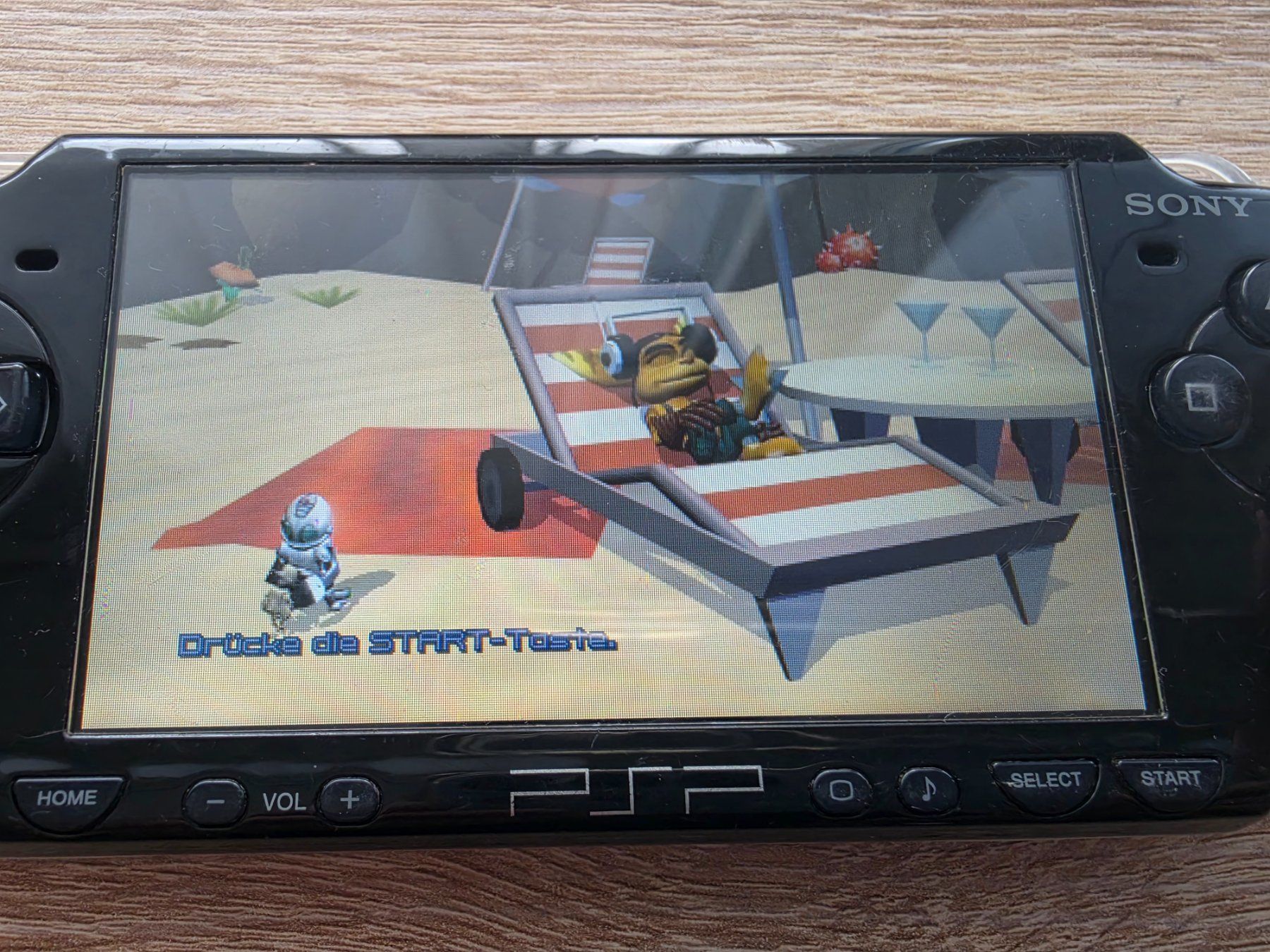 Sony Console: Sony PSP Playstation Portable 2000er Modell – Usato da Sempach venduto da Knuckles17 1