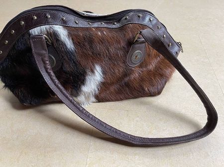 Felledertasche mit Leder