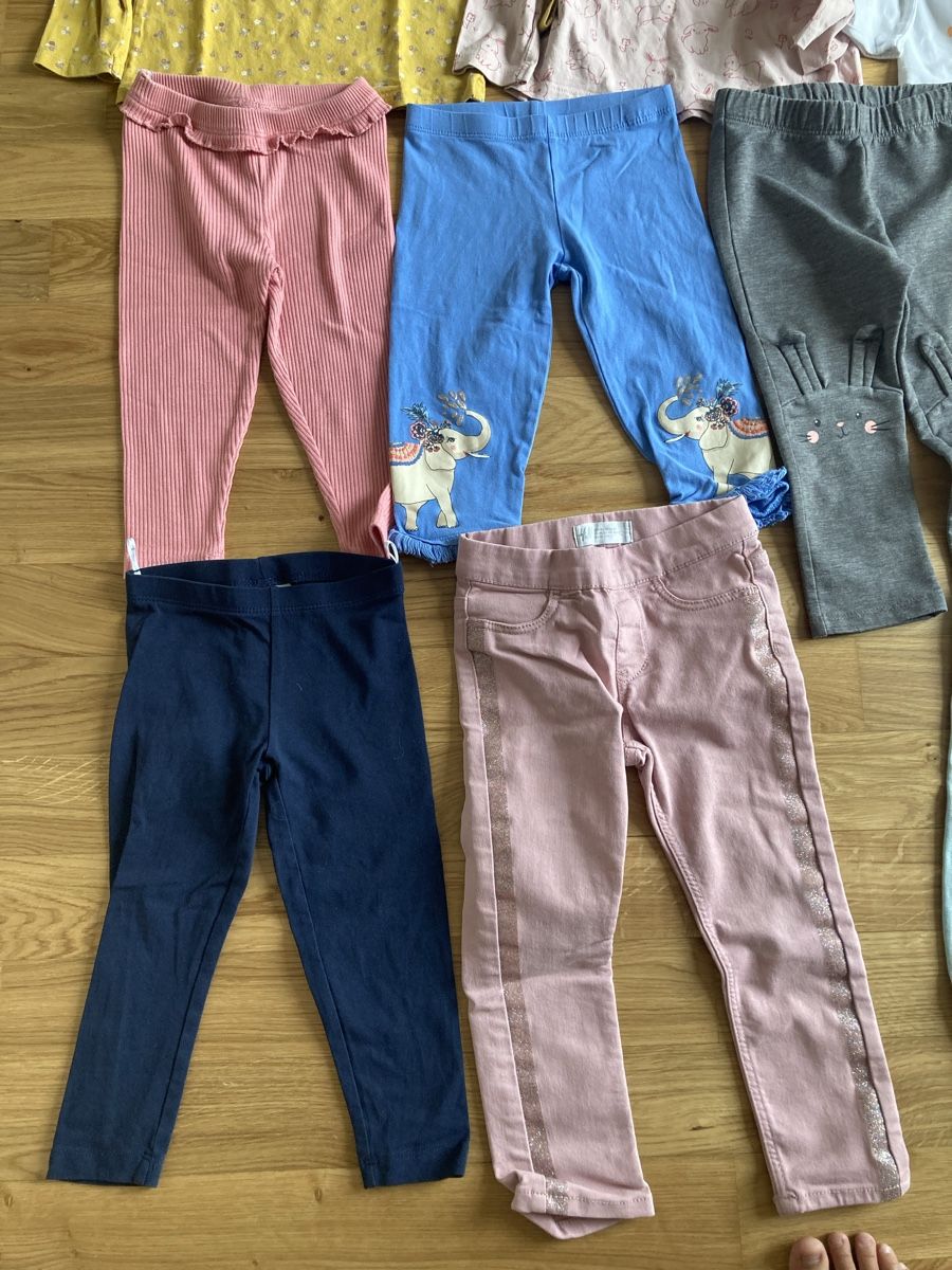 Lotti & Set di vestiti: Mädchen Kinderkleiderpaket Grösse 86/92  – Usato da Staad SG venduto da gab_7dr9 1