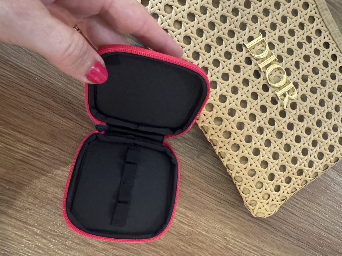 Dior Custodie per cosmetici: Dior Necessaire 2026 Neu! – Nuovo (secondo la descrizione) da Udligenswil venduto da son_rd58 3