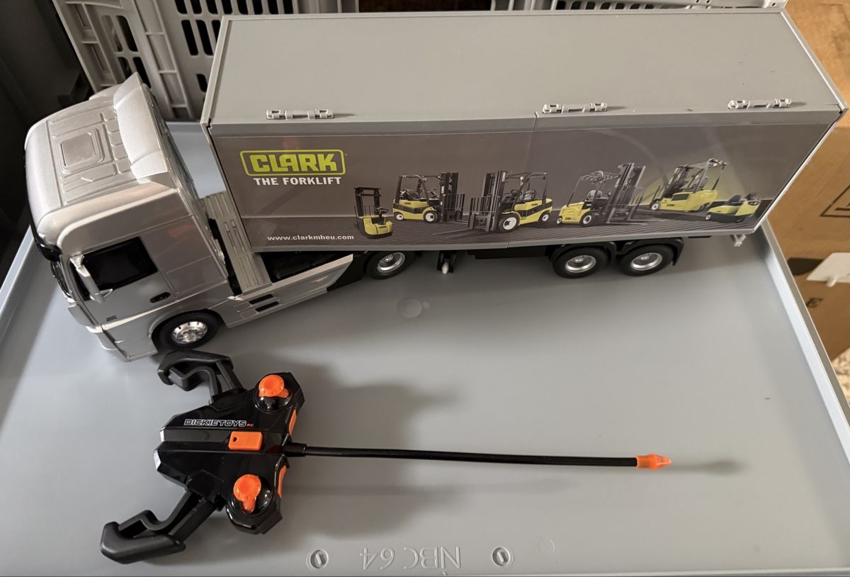 Modellismo RC: RC Mercedes Actros & RC Gabelstapler  – Usato da Schwyz venduto da Aasterix 5
